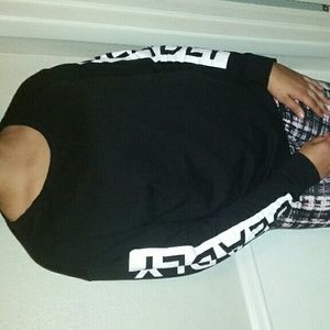 Black Deadly Crewneck