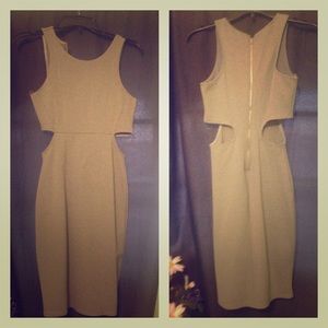 Gorgeous fitted gray dress from Foreign Exchange