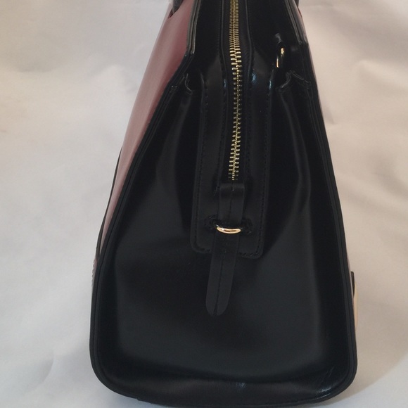 Elegant Professional Handbag - Picture 3 of 4