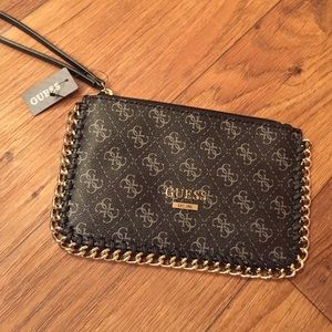 Band New Guess Wristlet 💎