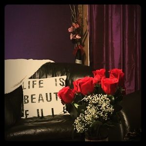 Happy Valentines poshers  ❤️❤️❤️