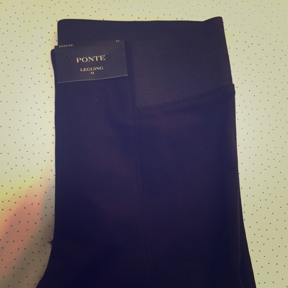 NWT Ann Taylor Ponte leggings!