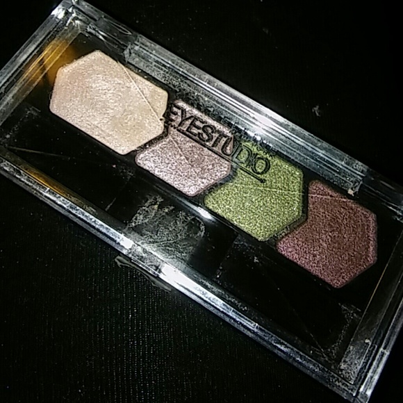 Maybelline eyeshadow pallete
