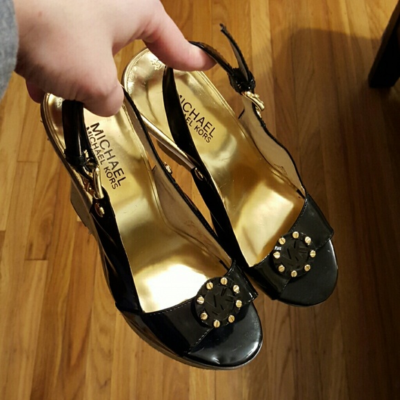 Michael kors wedges