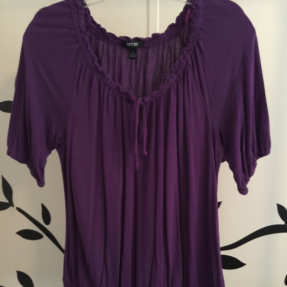 Purple top - Picture 2 of 4