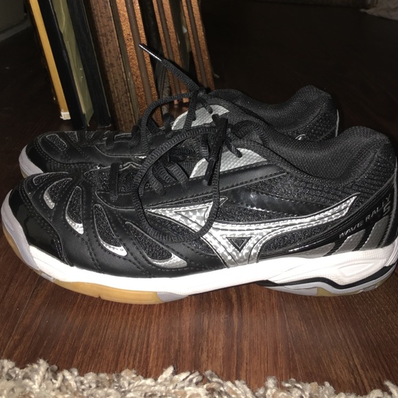 Wave Rally 5 Muzino volleyball shoes