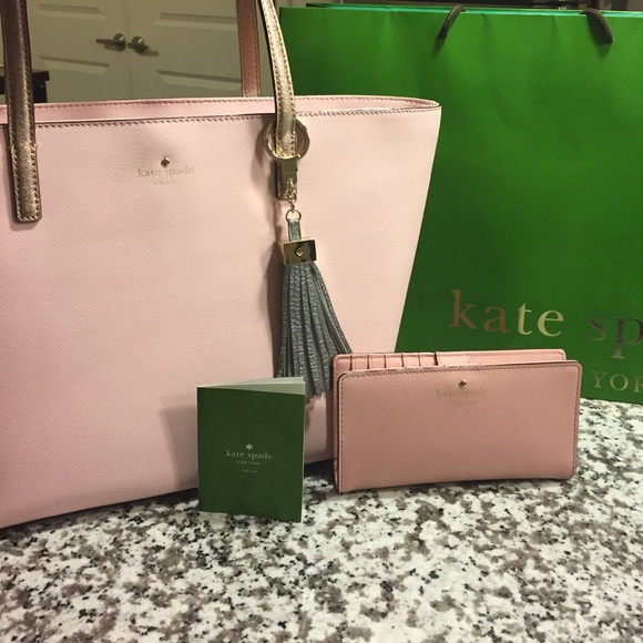 🚫SOLD🚫NWT Kate Spade Handbag - Picture 1 of 4