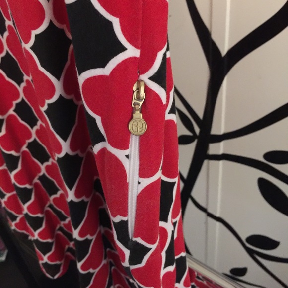 Red and Black Dress - Picture 3 of 4