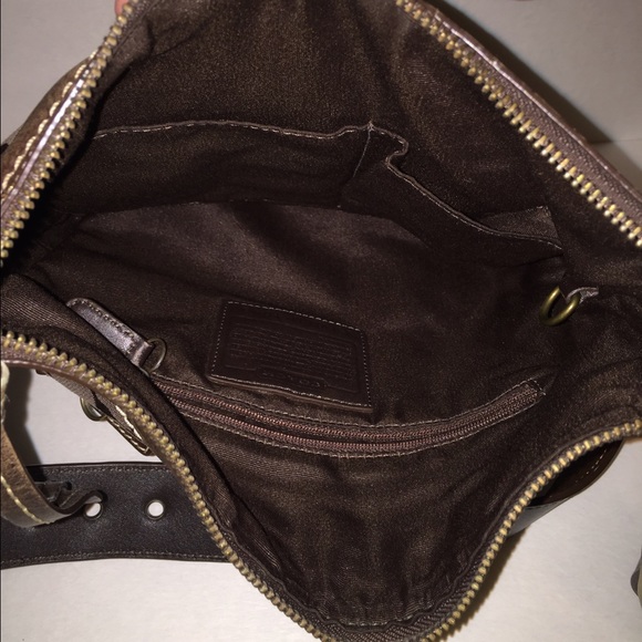 Coach brown crossbody - Picture 3 of 4