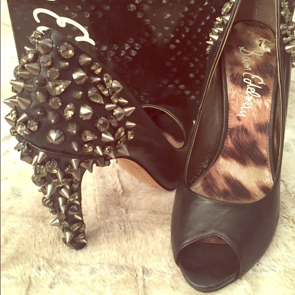 Sam Edelman black leather spike heel