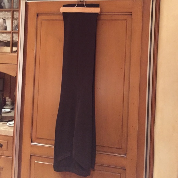 Straight leg wool blend trouser with front pockets