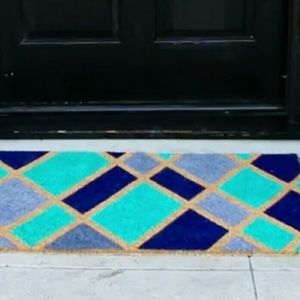 Meet your Posher, Leanne