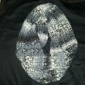 Cute knit scarf