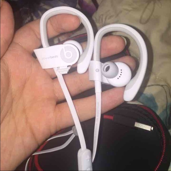 ❤️BEATS❤️ - Picture 2 of 3