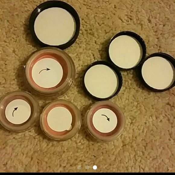 Bare Minerals Blush Bundle - Picture 3 of 3