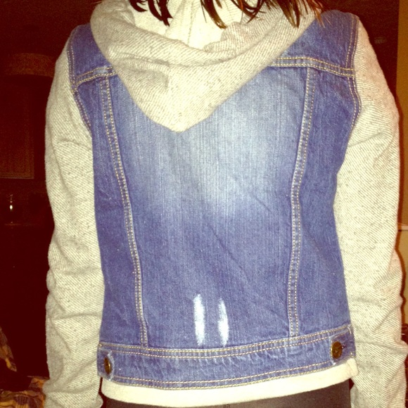 Hybrid & Company Jean Jacket