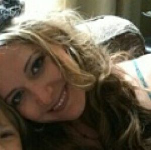 Meet your Posher, Pamala