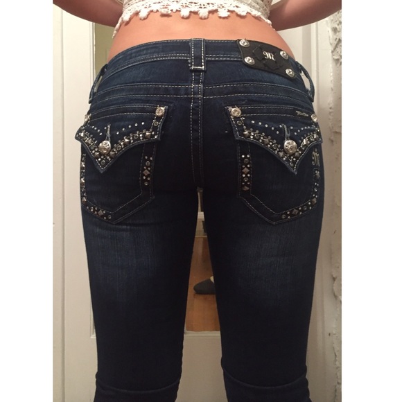 Miss Me NWOT Embellished Boot Jeans size 26