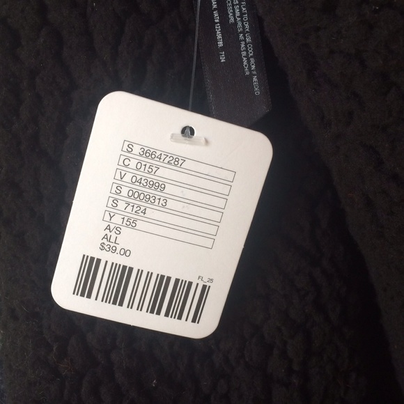 Urban Outfitters Unity Scarf - Picture 4 of 4