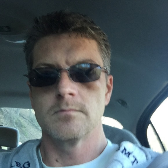Meet your Posher, Scotty - Picture 1 of 1