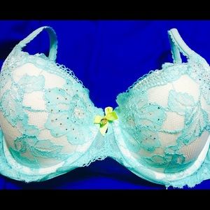 Victoria secret rinhestones