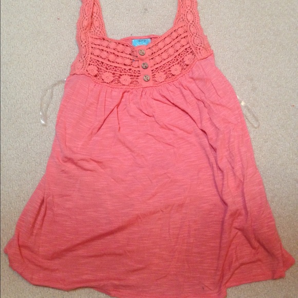 Pink Tank - Picture 2 of 2