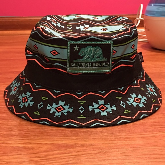 california bucket hat