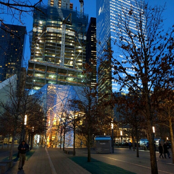 Meet your Posher, Kat - Picture 2 of 4