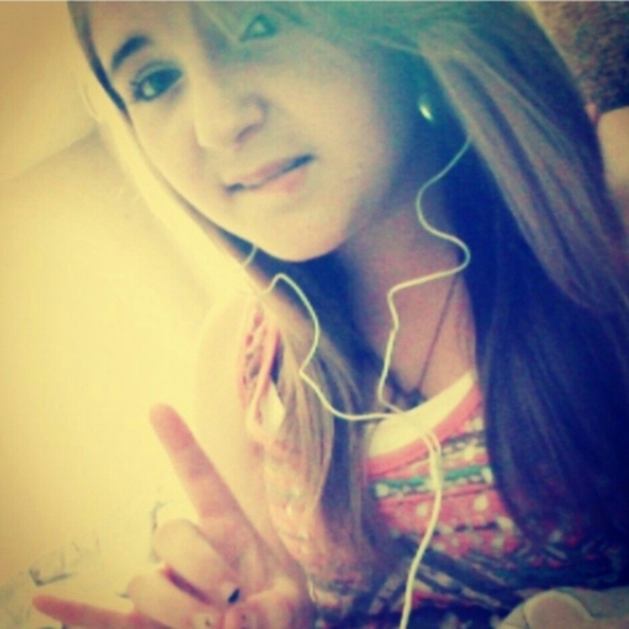 Meet your Posher, Jasmine - Picture 1 of 1