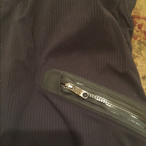 Lululemon pants - Picture 4 of 4
