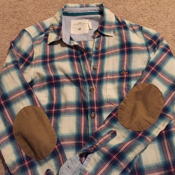 H&M flannel shirt. Pretty color combo.