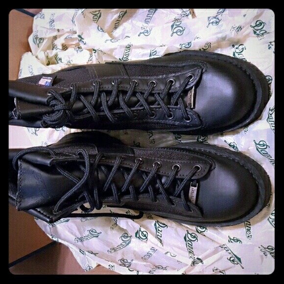 Womens Danner Gore-tex boots