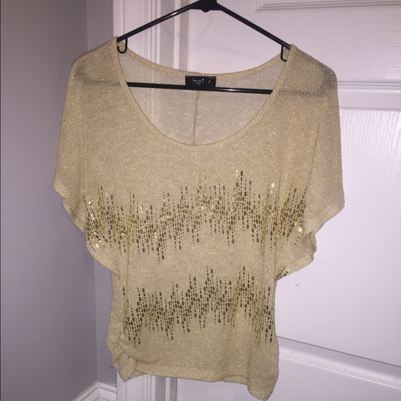 Gold Blouse - Picture 3 of 4