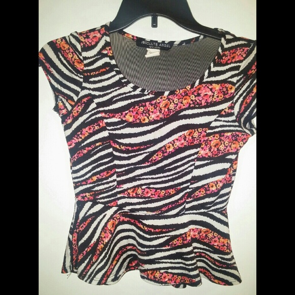 Top - Picture 2 of 3