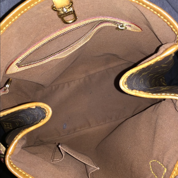 Louis Vuitton - Picture 4 of 4
