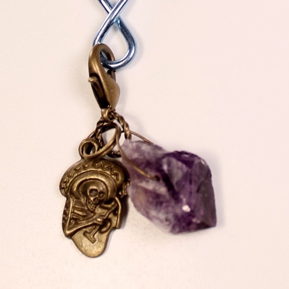 Funky Backpack Charm Amethyst Crystal & Skeleton - Picture 2 of 3