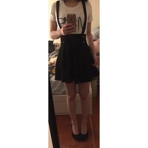 Black suspender skirt