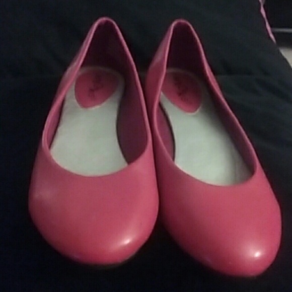 Red flats