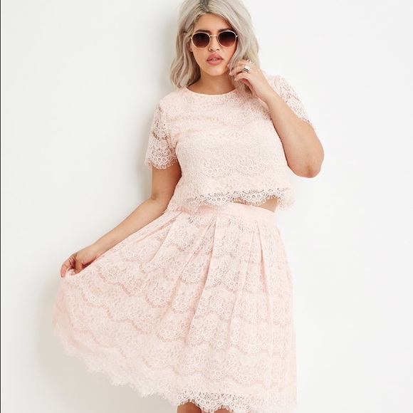 Forever 21+  Lace Skirt 1x