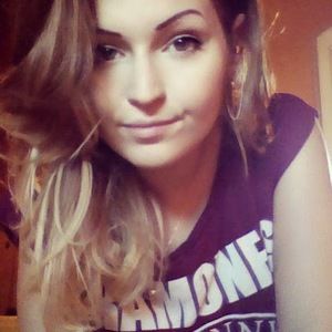 Meet your Posher, Dorottya