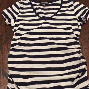 A Pea in the Pod maternity top