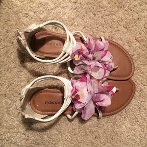 MADDEN GIRL PURPLE FLOWER SANDALS