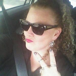 Meet your Posher, Bettina