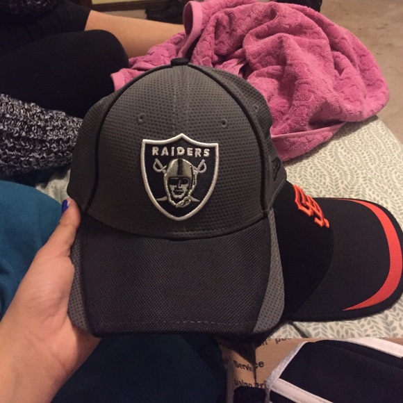 Raiders cap