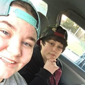 Meet your Posher, Brittany