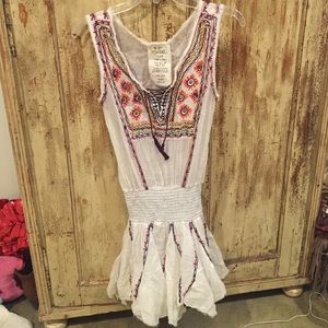 FREE PEOPLE adorable dress!!