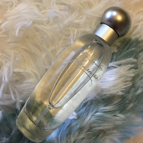 Estée Lauder pleasure eau de parfume