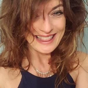 Meet your Posher, Mariana