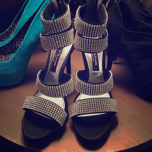 Black & silver Rhinestone Nina Hells