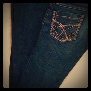 Buckle Jeans